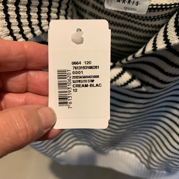 Akris Punto Sweater sleeveless 12 NWT - Picture 2 of 9
